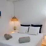 Apartment Superior 3 Beachfront Hot Tub And Seaview